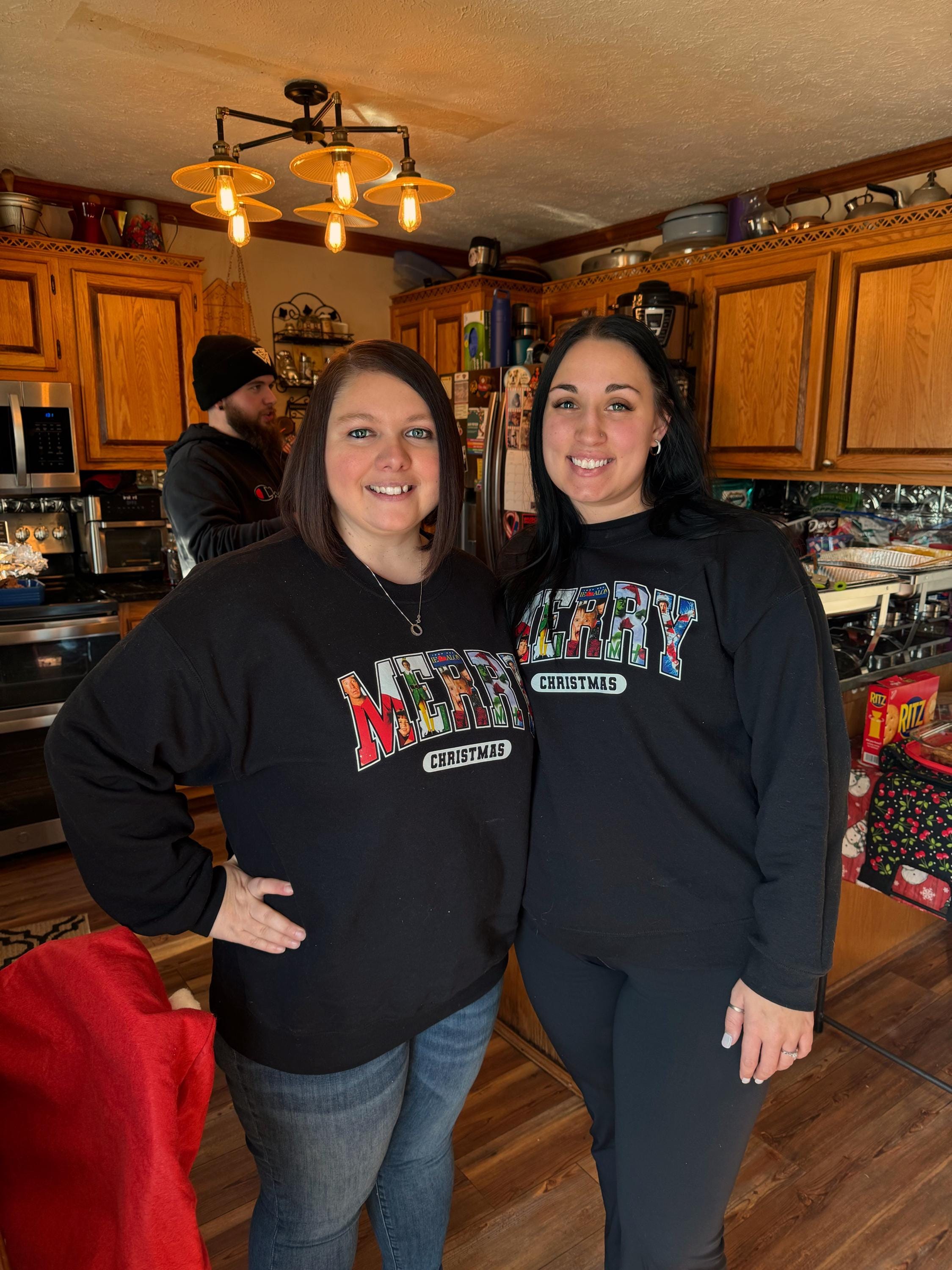 Merry Christmas 90s Movie Sweatshirt: Retro Holiday Pullover, Funny Festive Crewneck, Cozy Winter Top