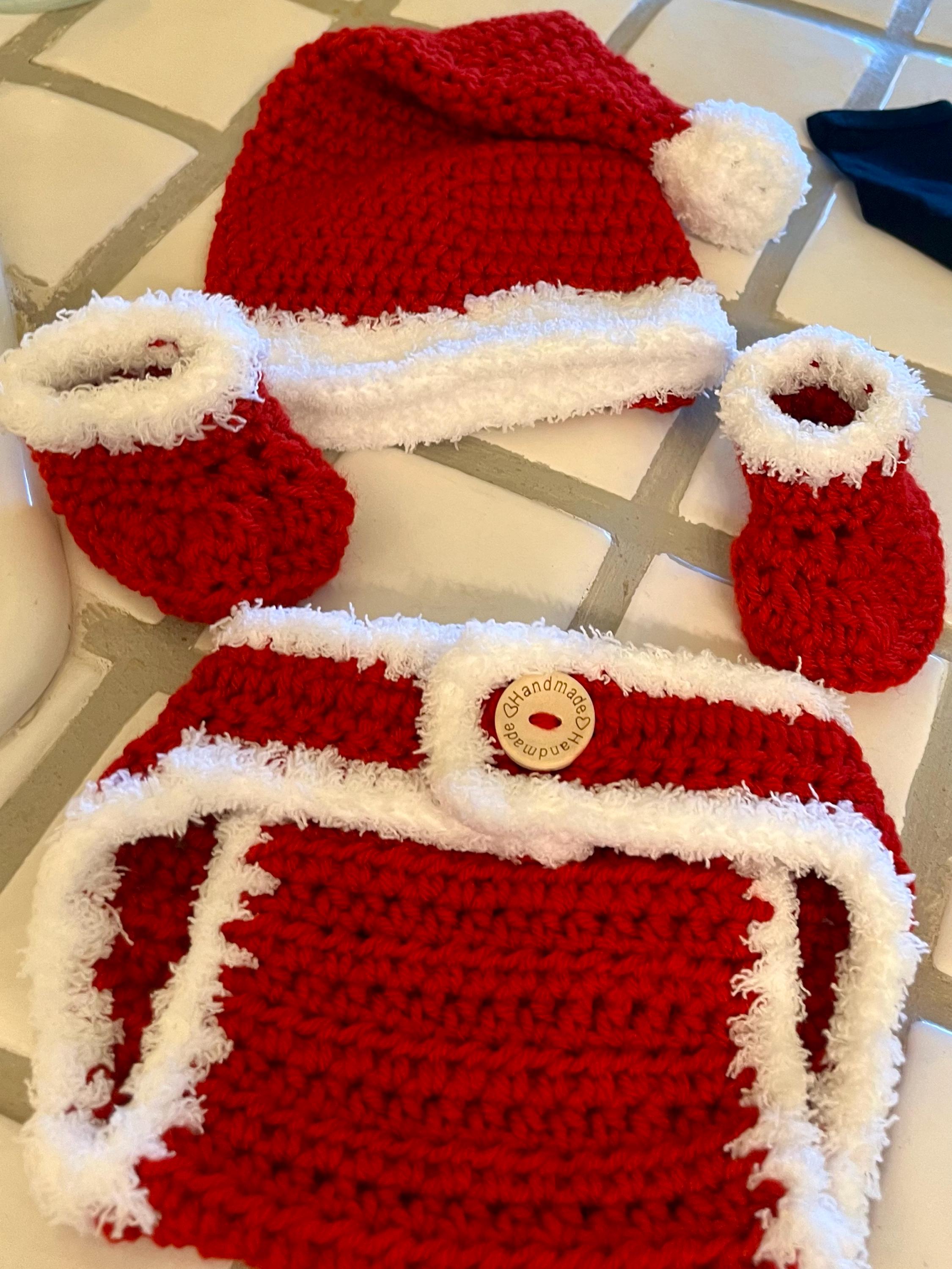 Baby Santa Outfit - Crochet Santa Hat and Diaper Cover - Baby Santa Set - Crochet Santa Outfit- First Christmas Outfit - Newborn Santa Set
