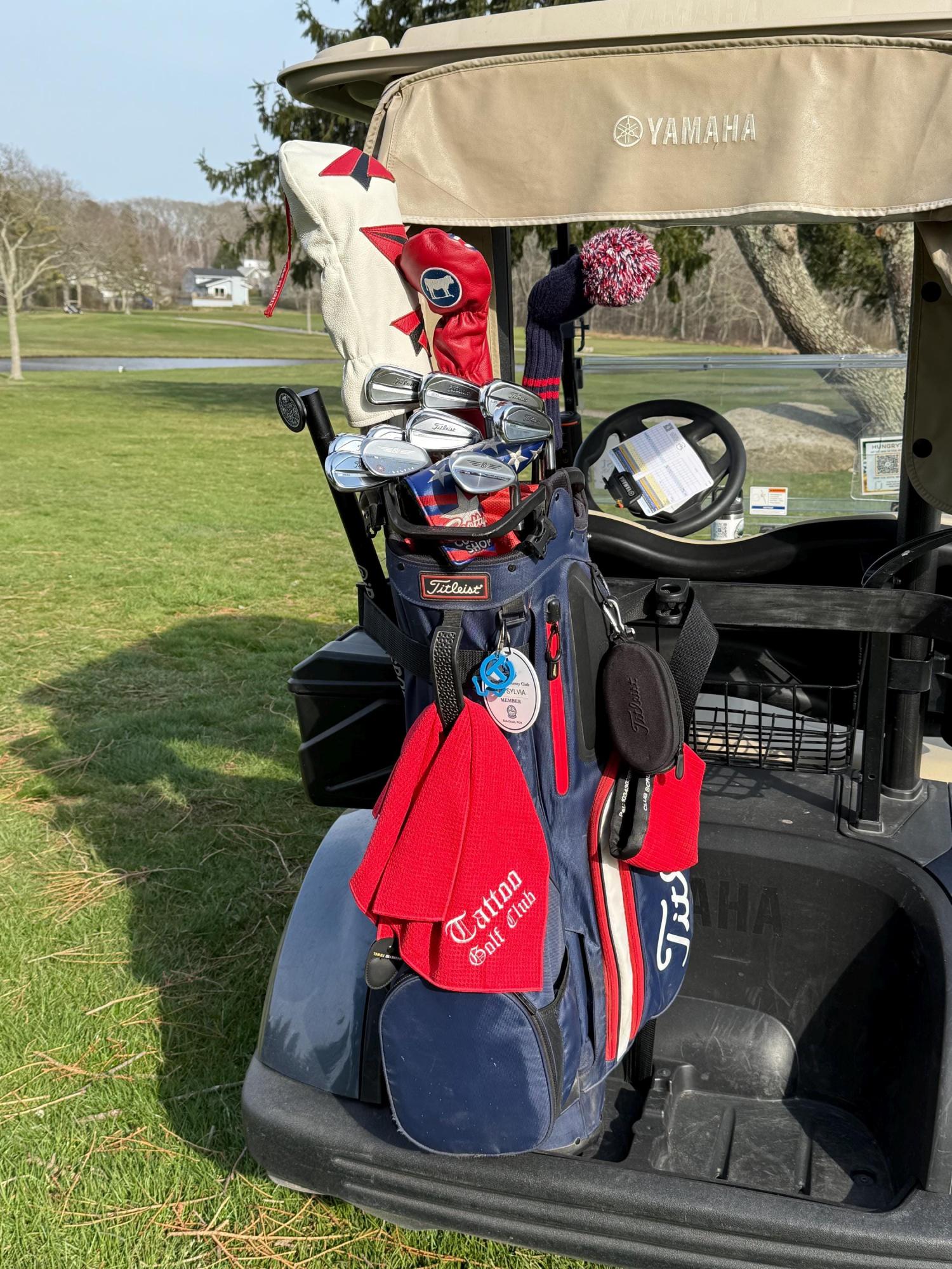 Custom Golf Towel Embroidered Groomsmen Gifts for Him Golf Magnetic Towel, Personalized Golf Gifts for Boyfriend, Anniversary Mens Gift [D]