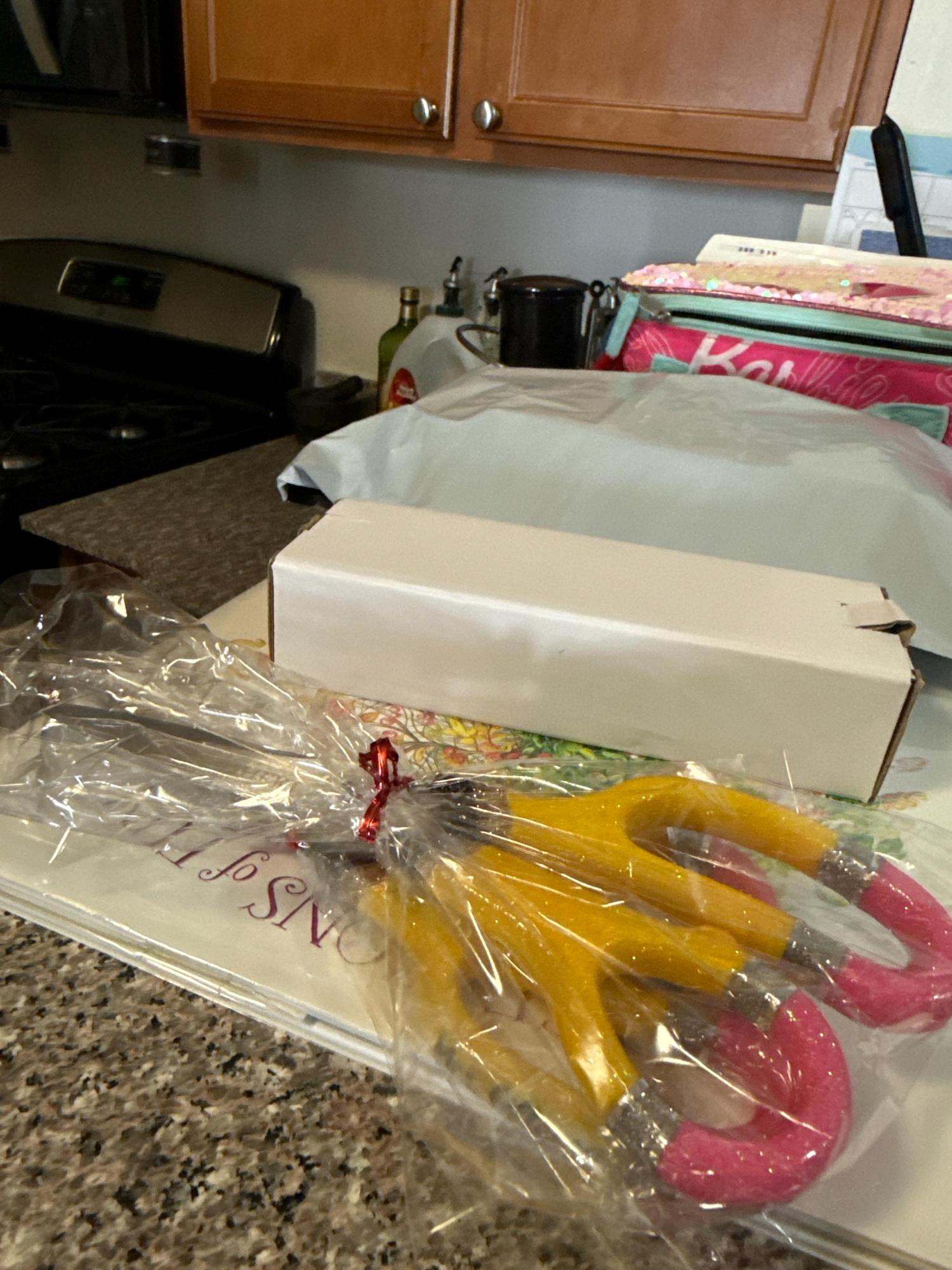 Pencil Stapler | Glitter Stapler | Teacher Gifts | Personalized Teacher Gifts | Customized Stapler | Gifts for her | Gifts for him | Stapler