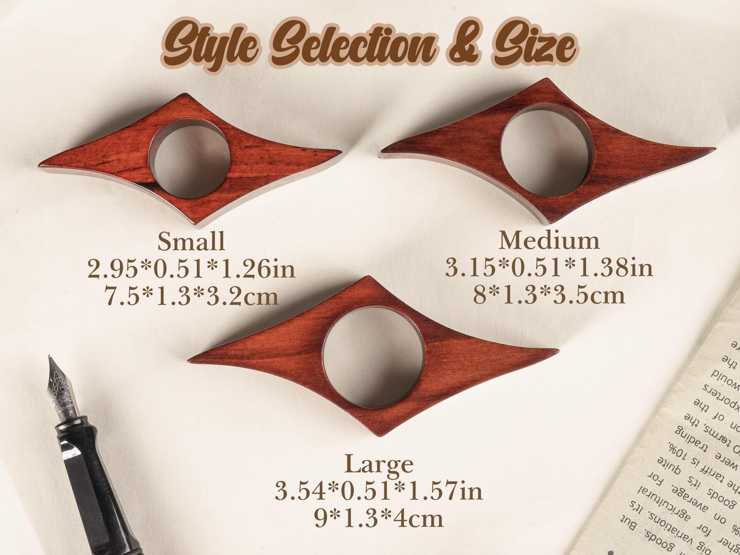 Custom Engraved Name Birth Flower Book Page Holder, Walnut Book Thumb Spreader Ring, Reading Accessory, Birthday Gift for Book Lovers/Readers/Her