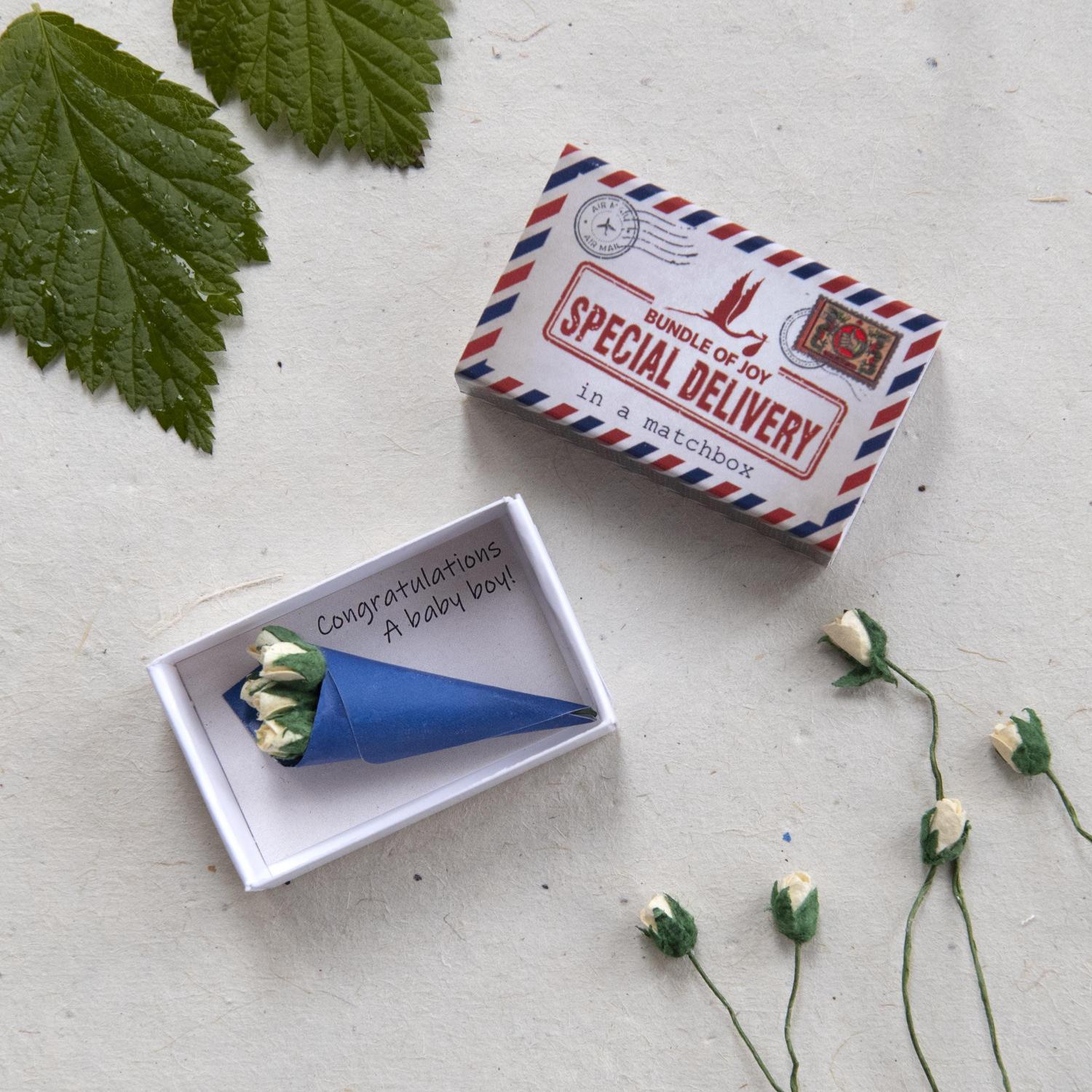 Special delivery A Dozen Red Paper Roses Miniature Bouquet In A Matchbox, Valentines Gift For Her, Alternative Valentines Card, Love Token,