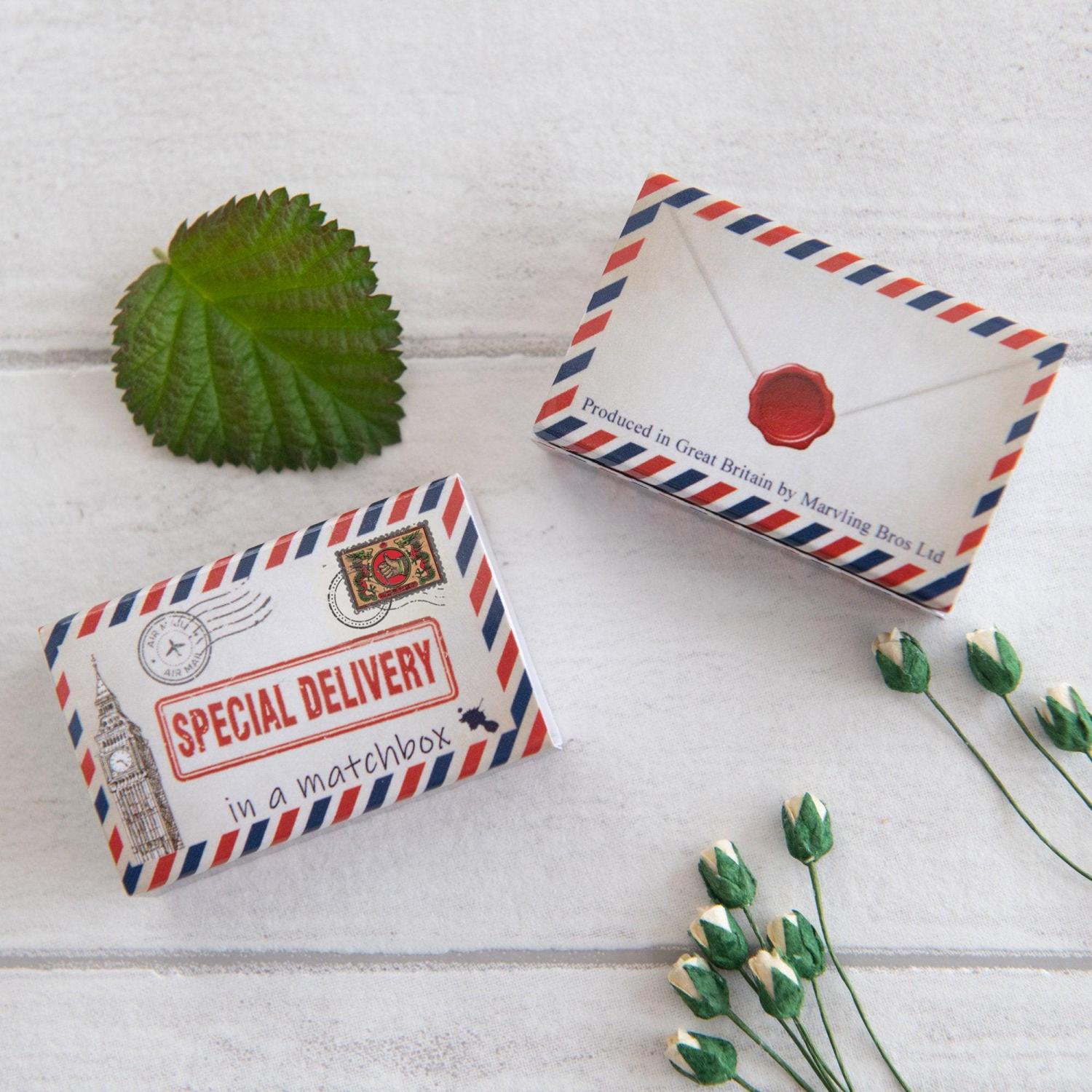 Special delivery A Dozen Red Paper Roses Miniature Bouquet In A Matchbox, Valentines Gift For Her, Alternative Valentines Card, Love Token,