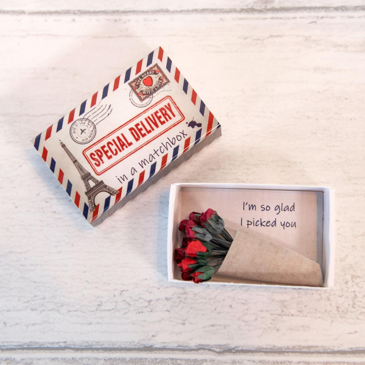 Special delivery A Dozen Red Paper Roses Miniature Bouquet In A Matchbox, Valentines Gift For Her, Alternative Valentines Card, Love Token,