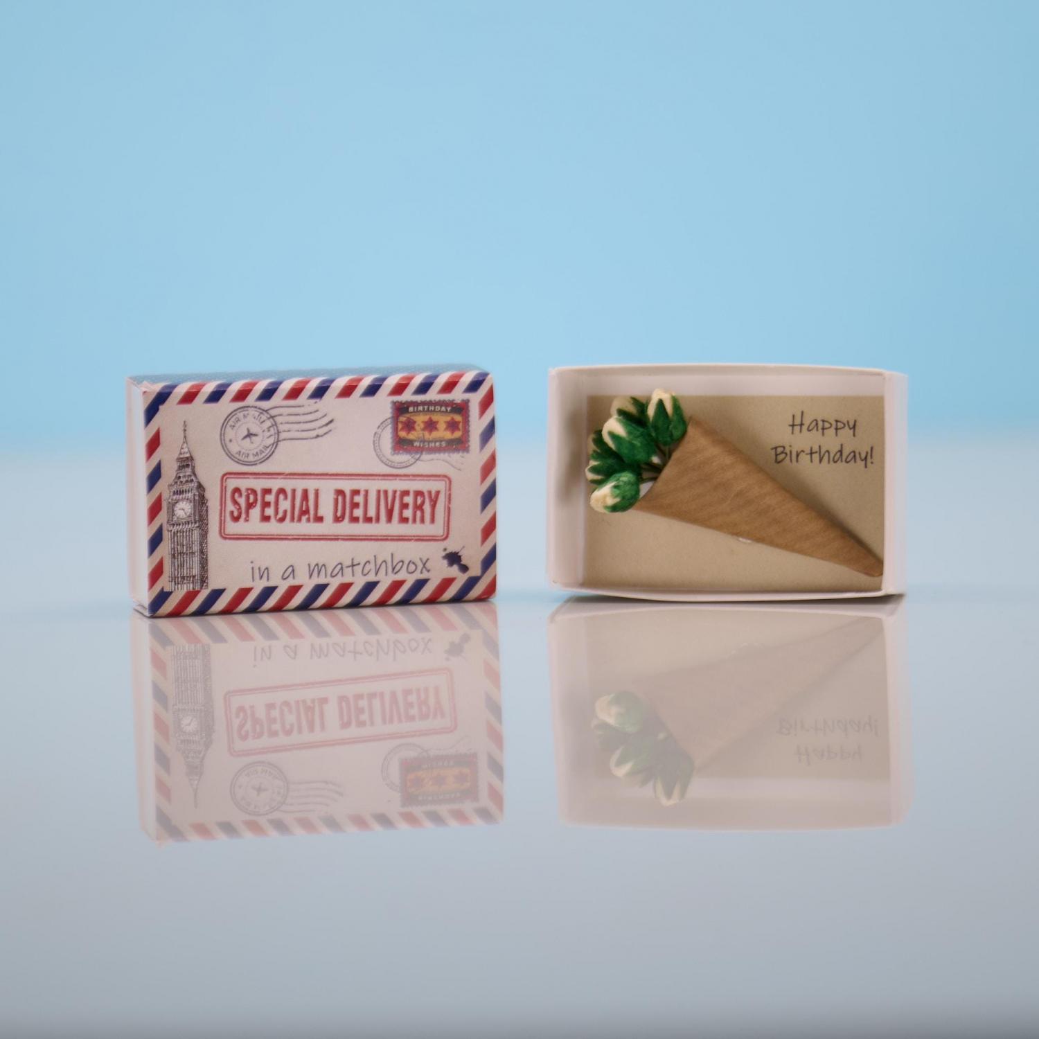 Special delivery A Dozen Red Paper Roses Miniature Bouquet In A Matchbox, Valentines Gift For Her, Alternative Valentines Card, Love Token,