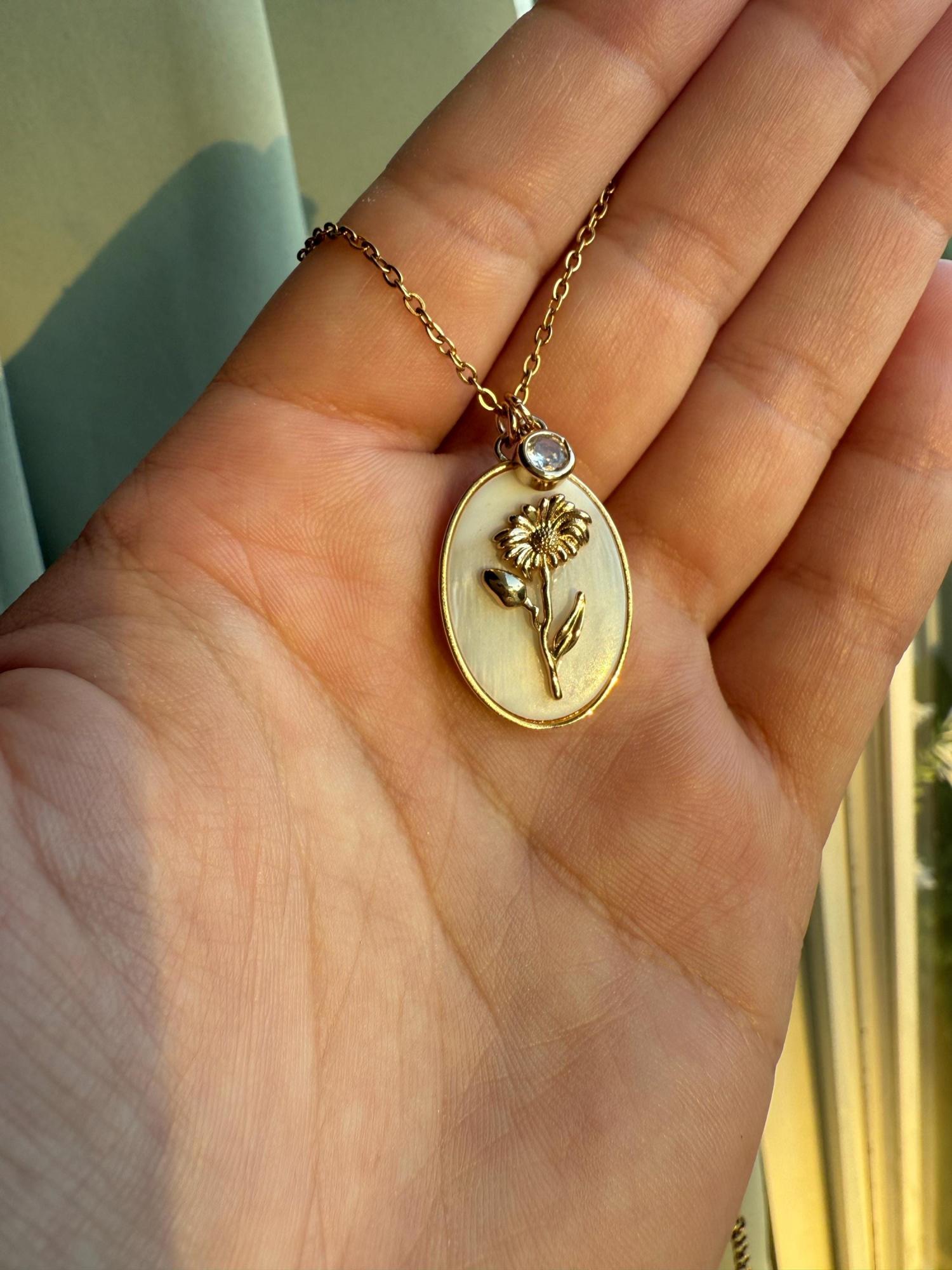 Birth Flower Necklace - Pearl Birth Month Flower Necklace - Birthflower Neckalce with Birthstone - Birthday Gift - Christmas Gifts for Her