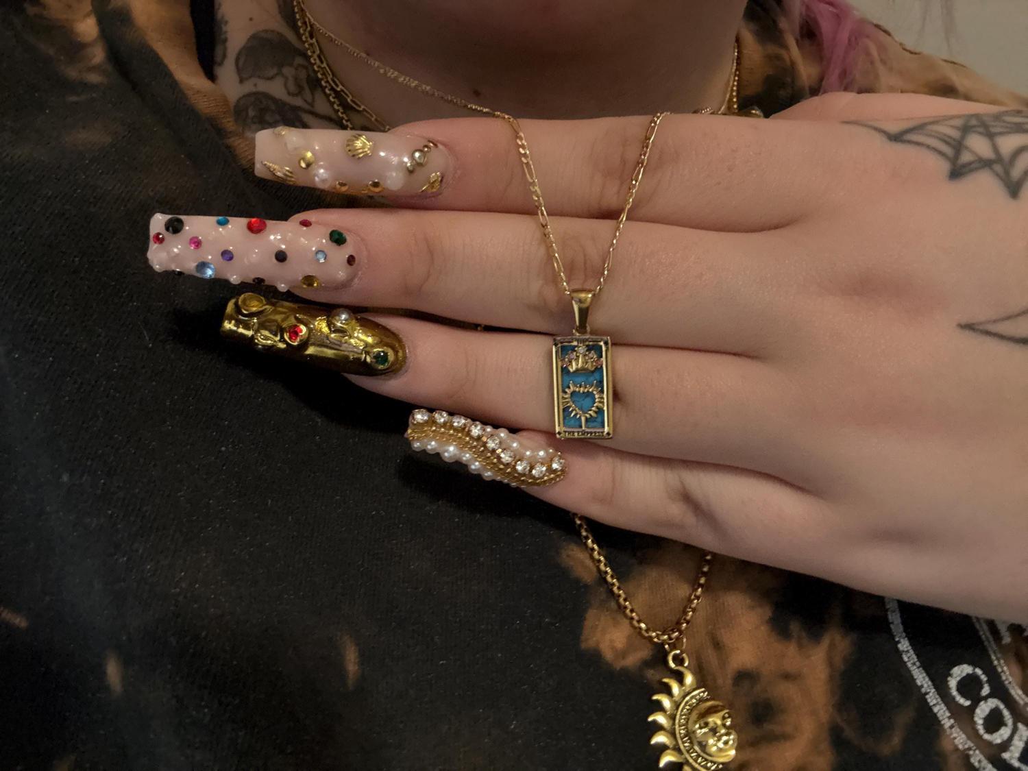 Tarot Card Necklace, Gold or Silver Tarot Pendant, Spiritual Jewelry, The Lovers, The Sun, Magician Gift, Witchy Necklace, Tarot Star Charm