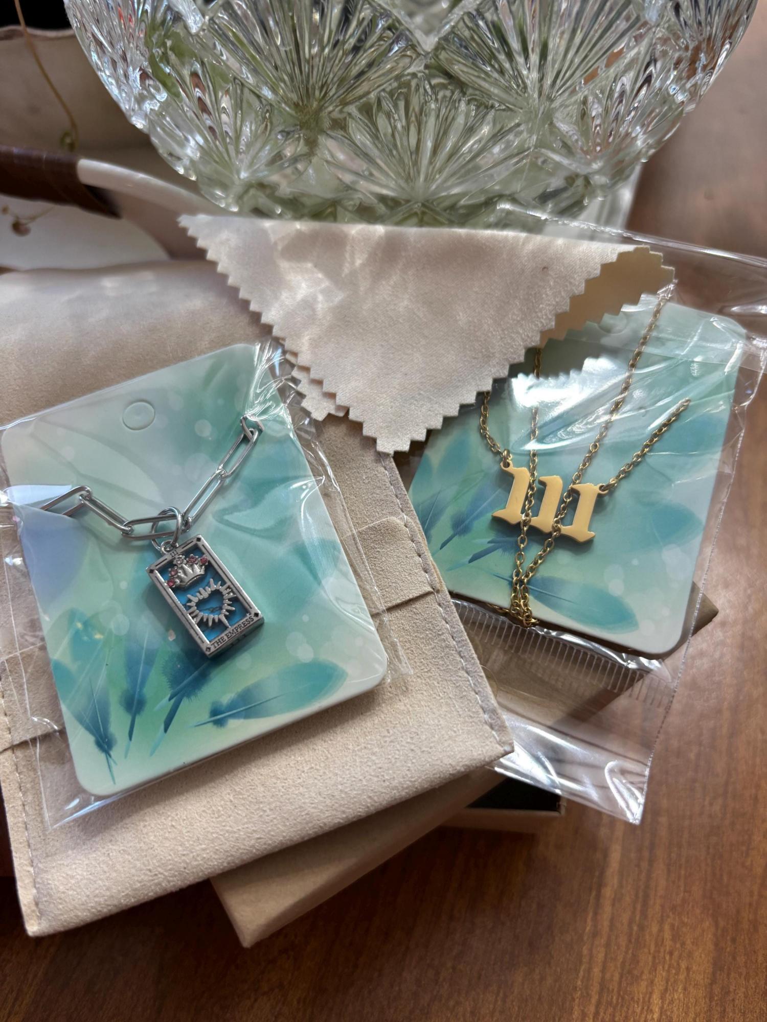 Tarot Card Necklace, Gold or Silver Tarot Pendant, Spiritual Jewelry, The Lovers, The Sun, Magician Gift, Witchy Necklace, Tarot Star Charm