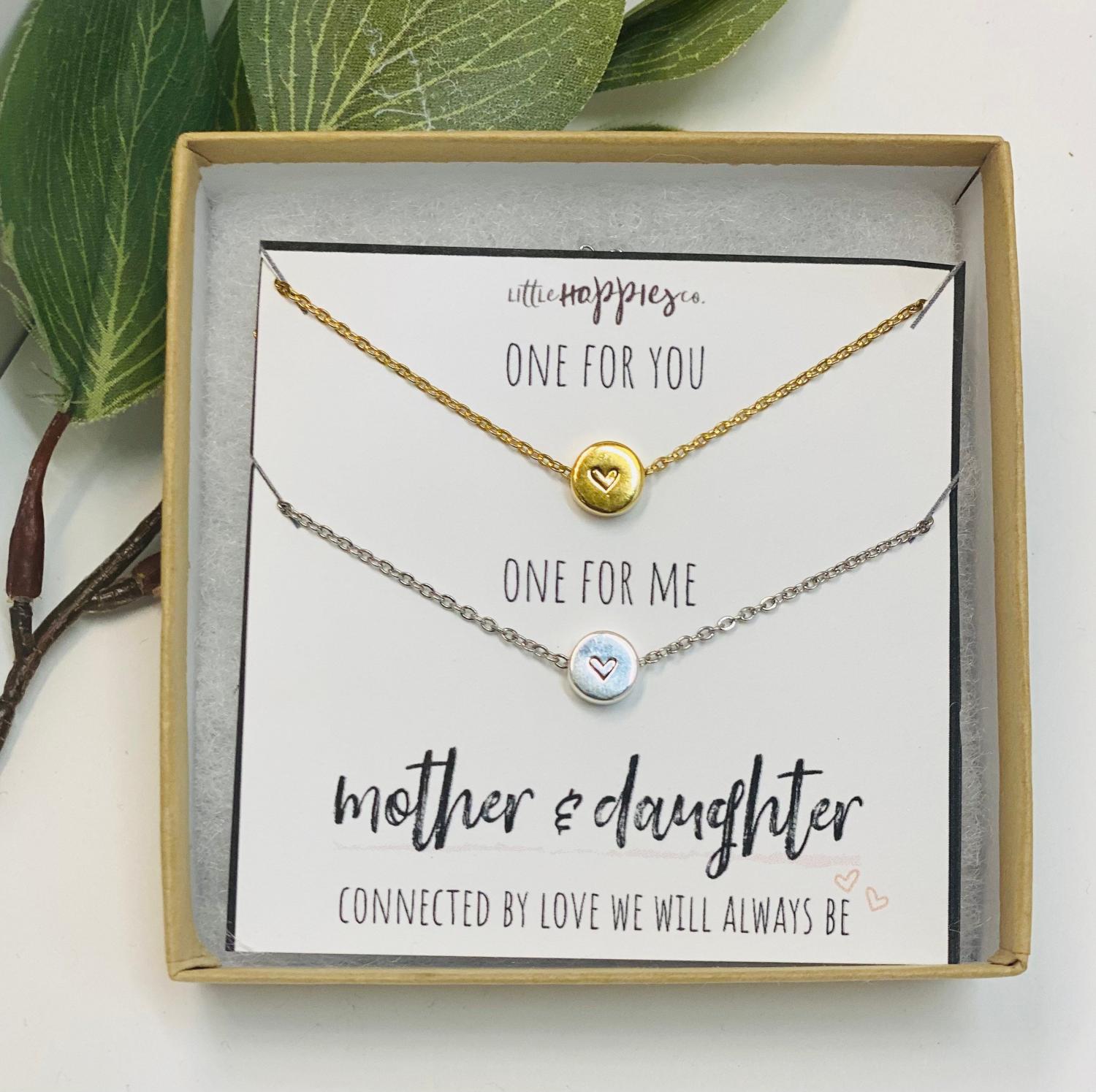 Mother & Daughter Necklaces, heart necklace, gift for mom, mom jewelry, 2 necklaces, pair of necklaces, mom and daughter necklace