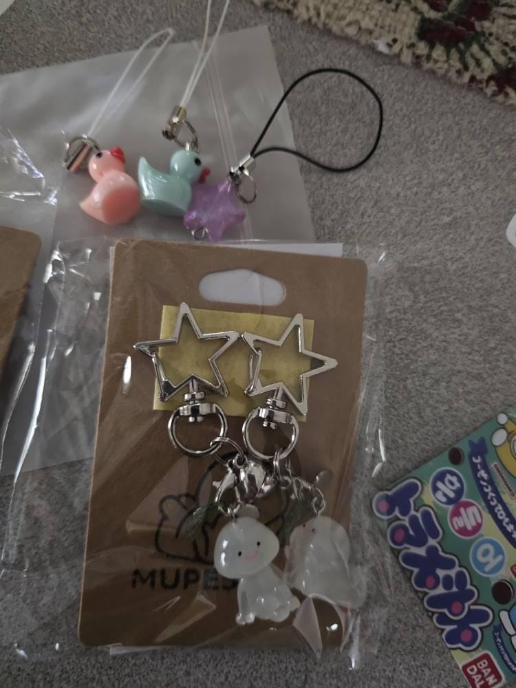 Custom Initial Magnetic Matching Man Keychain, Glow in the Dark Figure Duo Set, Cute Gifts for Best Friend, Him, Her, Boyfriend, Girlfriend