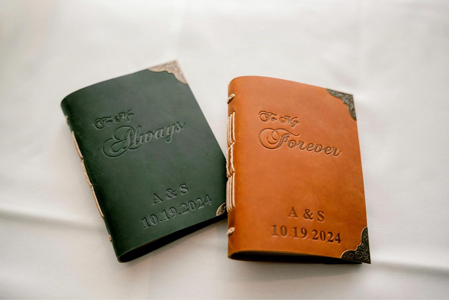 Leather Vow Book, Personalized Wedding Vow Books Set of 2, Customized Wedding Vows keepsake. Personalized Gift, Bride and Groom Vows