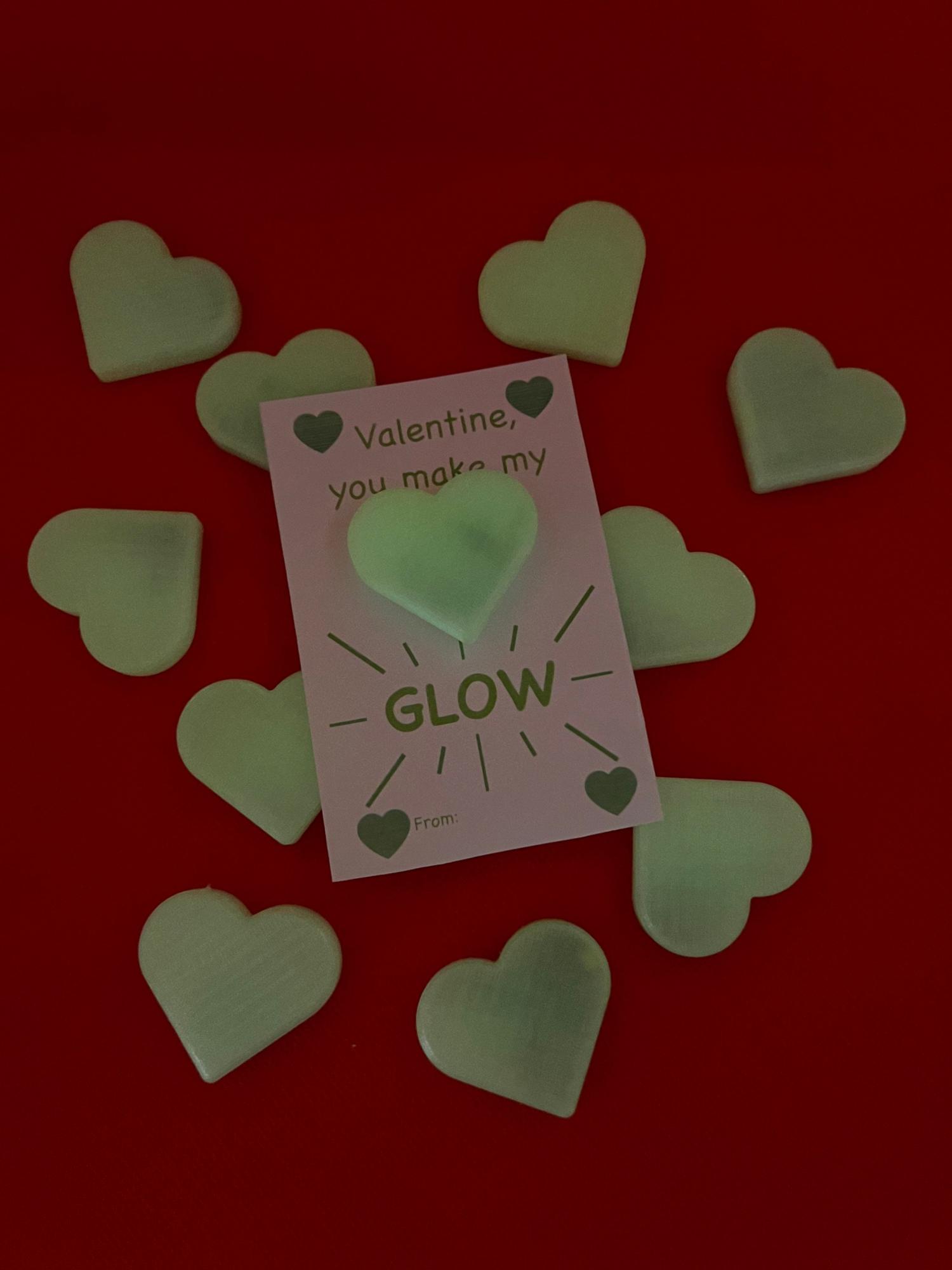 Valentine Cards with Glow in the Dark Heart Shakers, Glow Valentine Card, Light up Valentine, Valentines with Toys, Valentines with Gifts
