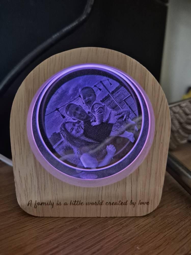 Personalized 3D Crystal Photo Portrait LED, Engraved Crystal Photo Night Light, Crystal Photo Cabin LED, Family Photo Gift, Christmas Gift