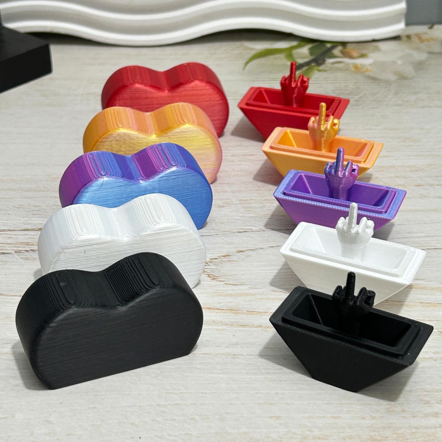 3D Printed Heart With Middle Finger,Prank Middle Finger,Funny Anniversary Gifts,Gag Gift,Suprise Valentines Day Gift For Her/Him