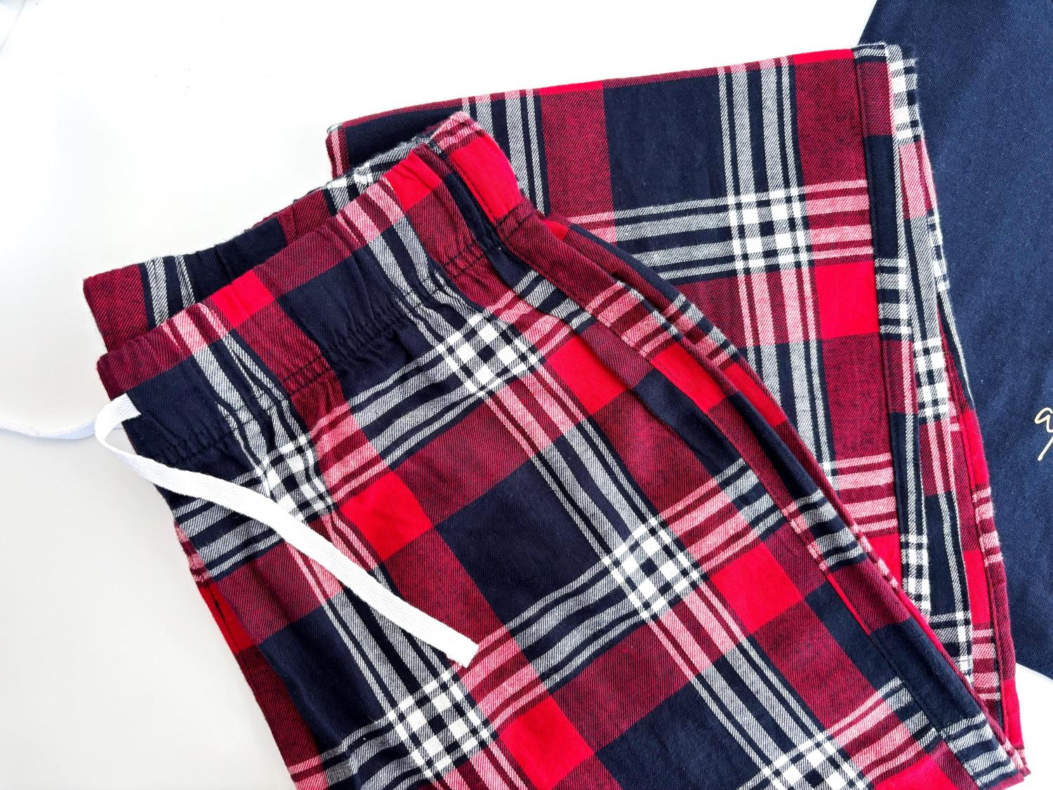 Personalised valentine couples pyjamas, His & Hers lounge wear, Matching PJ Set, Red Tartan, Couples Gift Anniversary/Wedding/Valentines