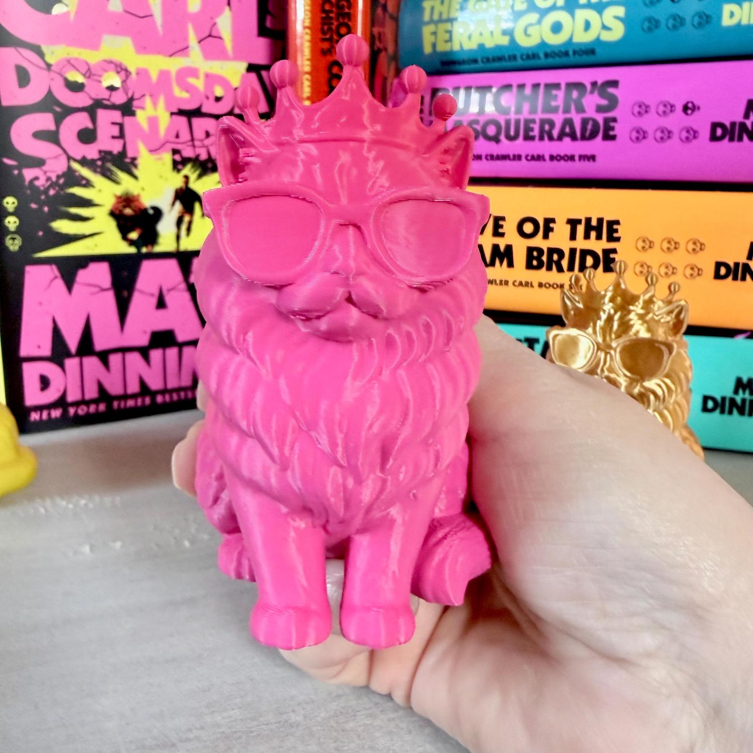 Princess Donut Library Decor Bookshelf, DCC figurine, Book Lover Gift, 3d Printed, LitRPG Collectible