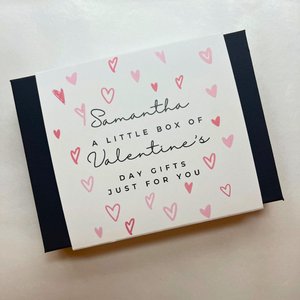 Valentine's Day Gift Card Book, Gift Card Box, A Fun Way to Give Gift Cards, Valentines Cash Holder, Valentines Money Holder
