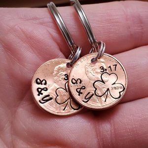 Valentine's Day Gift for Him, for Her, Custom Penny Keychain for Boyfriend or Girlfriend, Husband, Wife, March 17th Anniversary,  Copper 7th