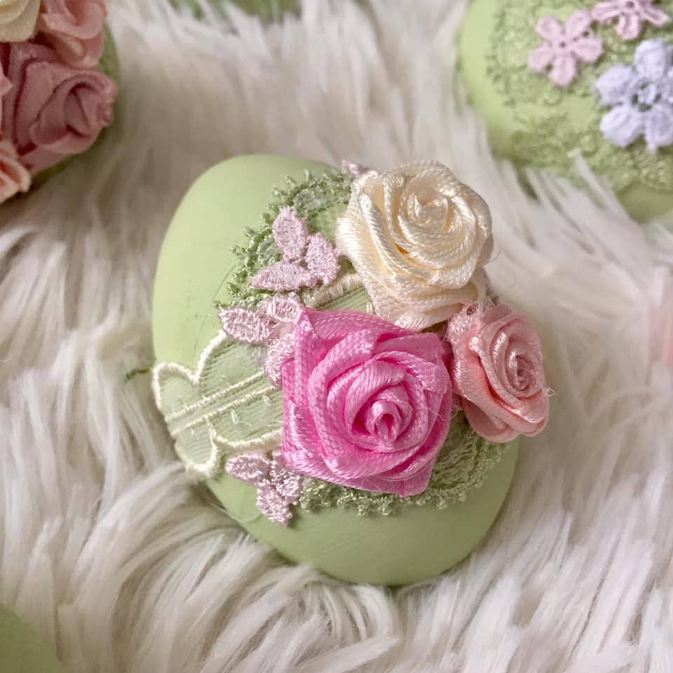 Shabby chic easter eggs Wooden eggs Easter basket ideas Decorated eggs