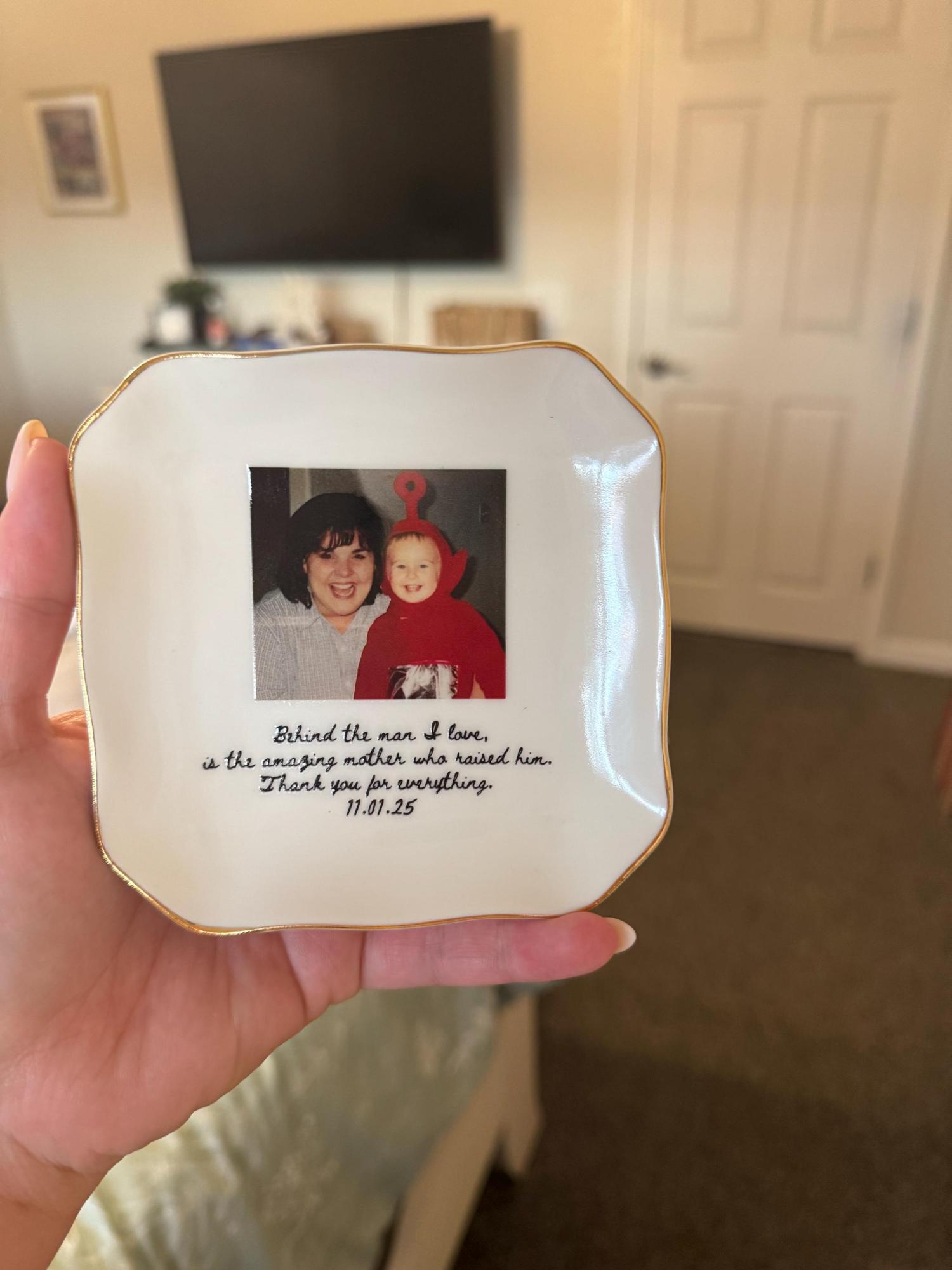 Custom Photo Mother of The Groom Jewelry Dish, Mother of The Bride Jewelry plate, Custom Jewelry Tray for Mom, Wedding Favor Gift For Mom