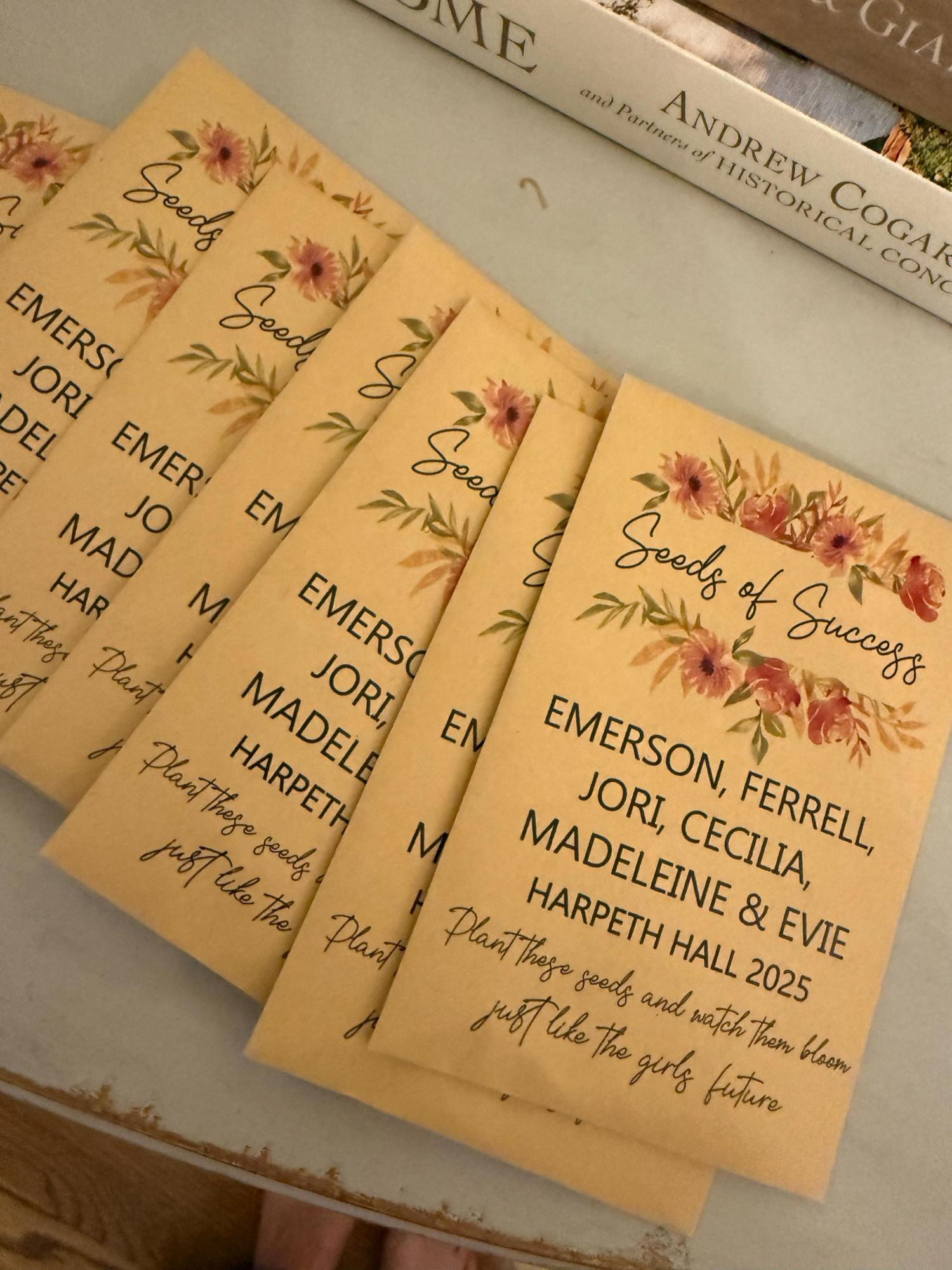 Graduation Seed Packets/Graduation Party Favors for Guests/Blooming Future/Class of 2024/Senior 2024 Grad Party Seed Packet Favors with Seed