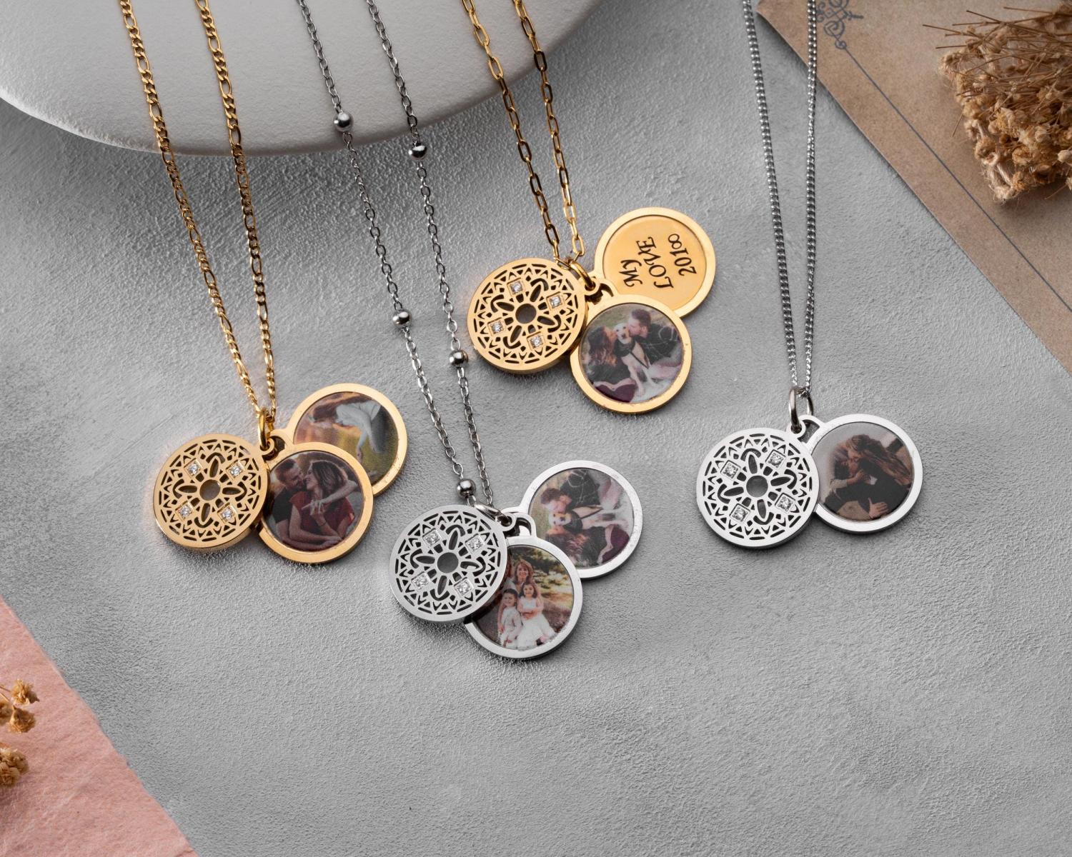 Custom Locket Necklace with Photo, Personalized Photo Pendant, Engravable Memorial  Jewelry, Mothers Day Gift for Her