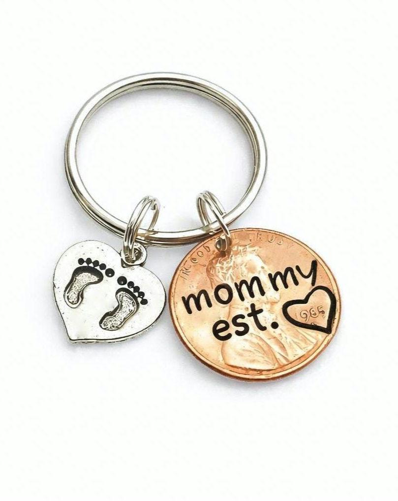 1st Mother's Day Gift, Custom Mom Keychain, Sentimental Mommy Birthday Gift from Son, Gift from Daughter, From Baby, unique Baby Shower Gift