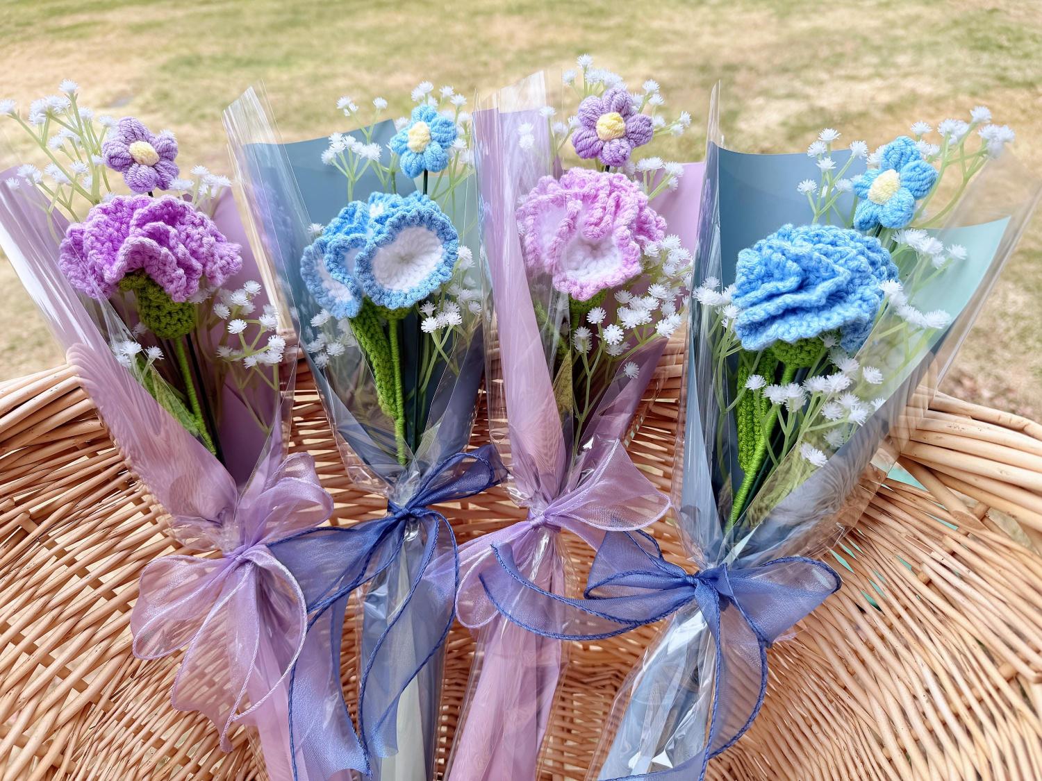 Valentine's Day Crochet Bouquet, Carnation Bouquet, Handmade Crochet flowers, Party Favors, Mother's Day, Birthday Gift, Graduation Bouquet