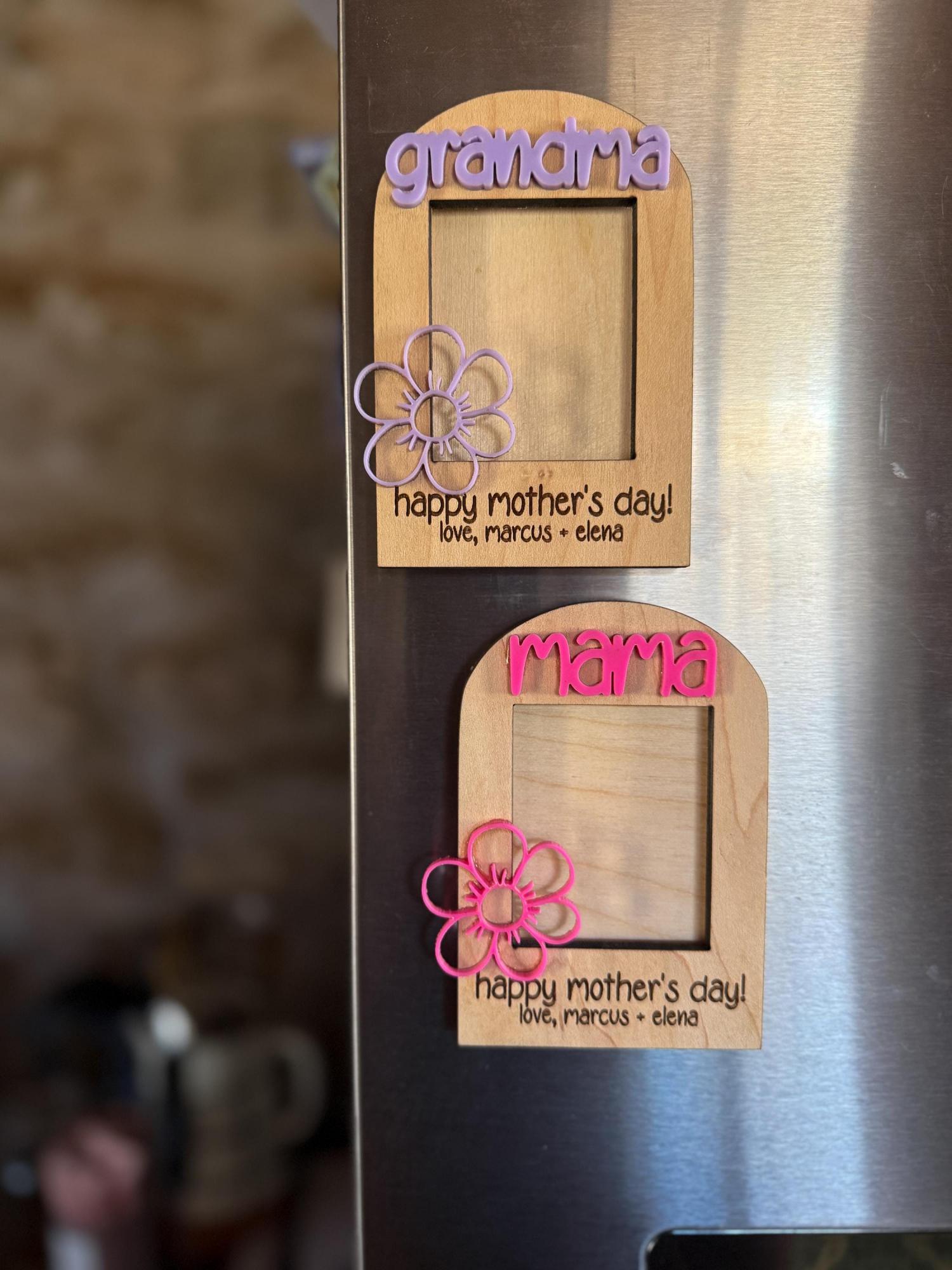 Personalized Photo Frame Magnet, Engraved Flower, Mother's Day Gift