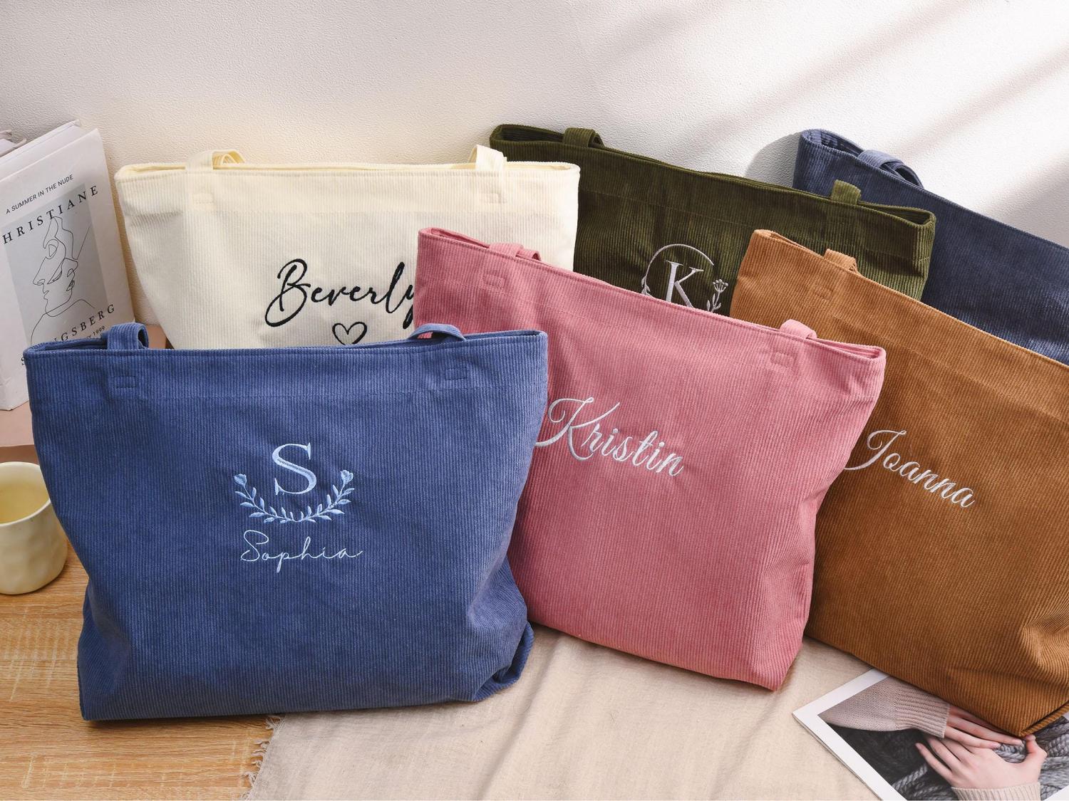 Personalized Bridesmaid gift bag, Bridesmaid Tote bag, Corduroy Tote Bag, Tote Bag with Zipper, Name Bag, Monogram Bag, Wedding Party Gifts
