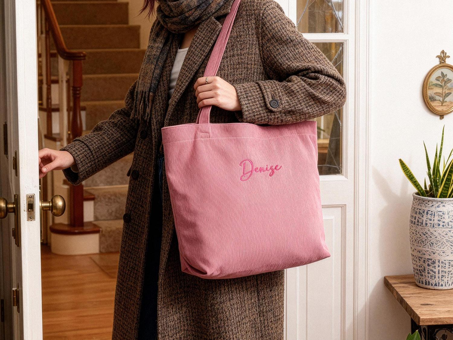 Personalized Bridesmaid gift bag, Bridesmaid Tote bag, Corduroy Tote Bag, Tote Bag with Zipper, Name Bag, Monogram Bag, Wedding Party Gifts