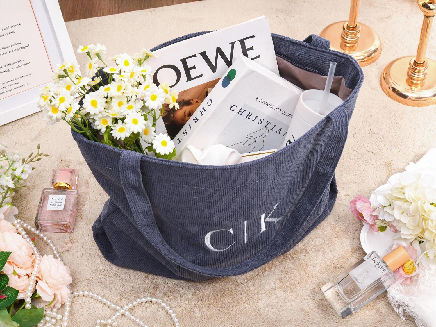 Personalized Bridesmaid gift bag, Bridesmaid Tote bag, Corduroy Tote Bag, Tote Bag with Zipper, Name Bag, Monogram Bag, Wedding Party Gifts