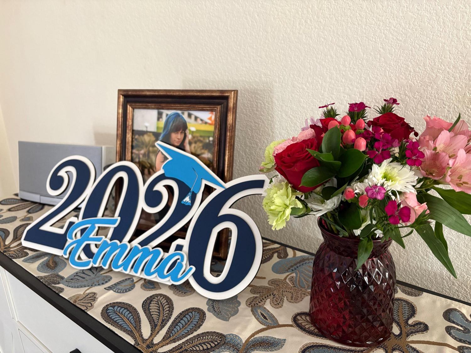 Personalized Wooden Graduation Sign: Custom 3D Layered Name & Year
